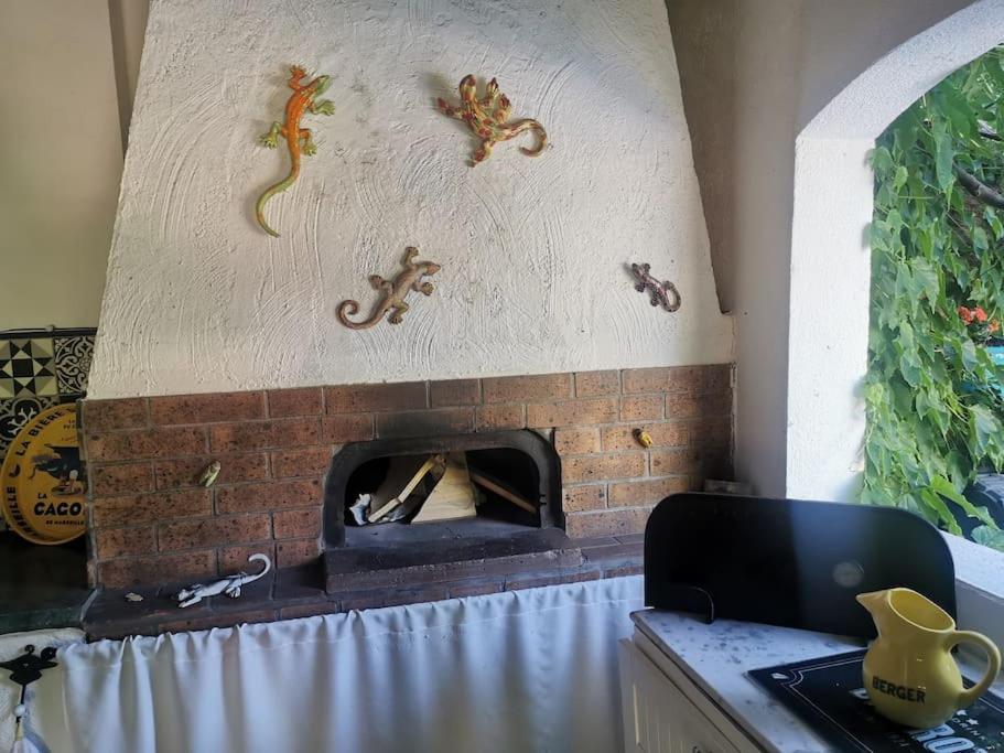 Le Jardin De Mae Apartment Bouc-Bel-Air Luaran gambar