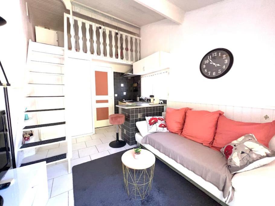 Le Jardin De Mae Apartment Bouc-Bel-Air Luaran gambar
