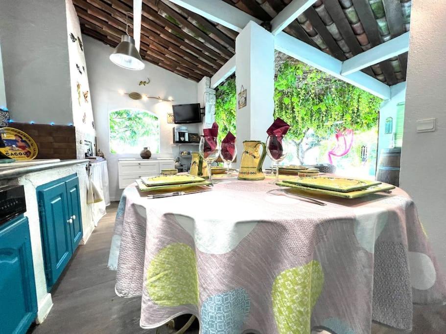 Le Jardin De Mae Apartment Bouc-Bel-Air Luaran gambar