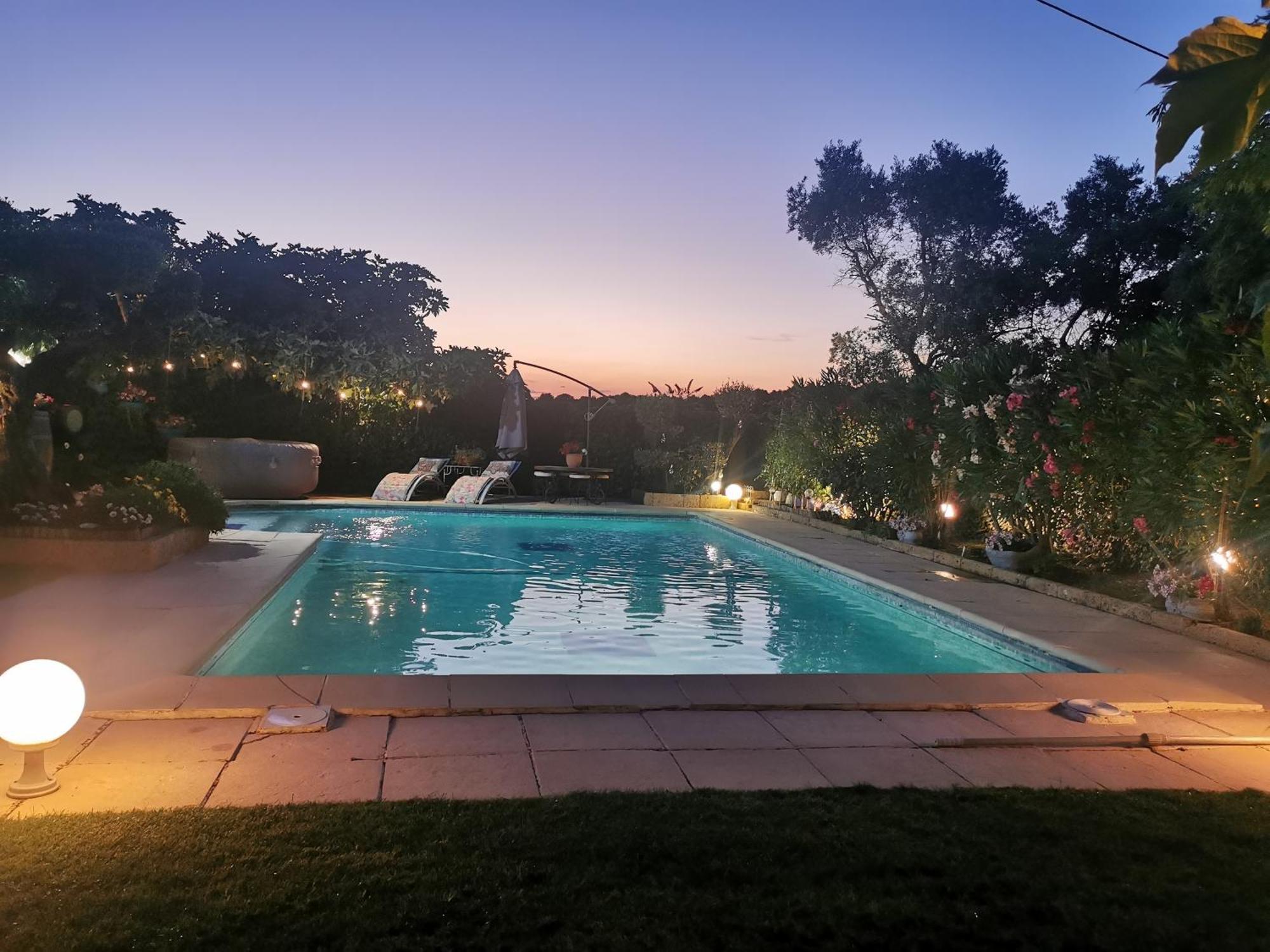 Le Jardin De Mae Apartment Bouc-Bel-Air Luaran gambar